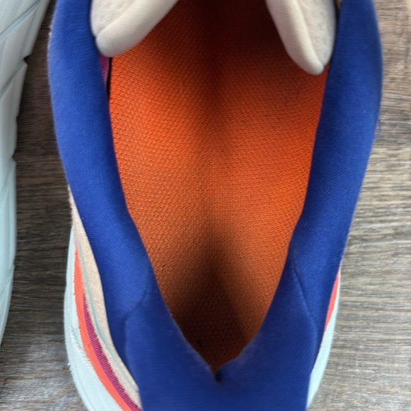 SOLD IN STORE Hoka ARAHI 6 Women’s Running Shoes Size 9.5B - Picture 8 of 10